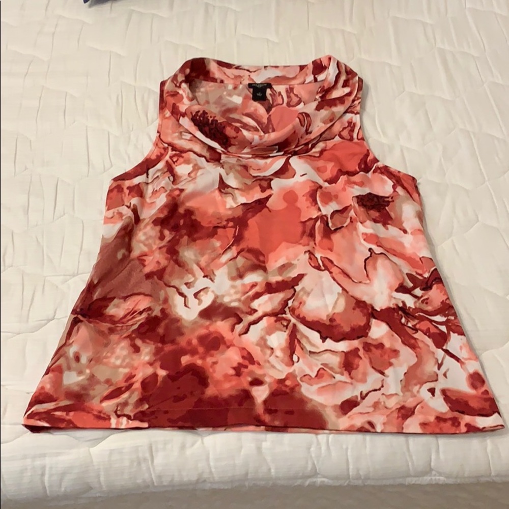 Pretty sleeveless top from Ann Taylor in size 14
